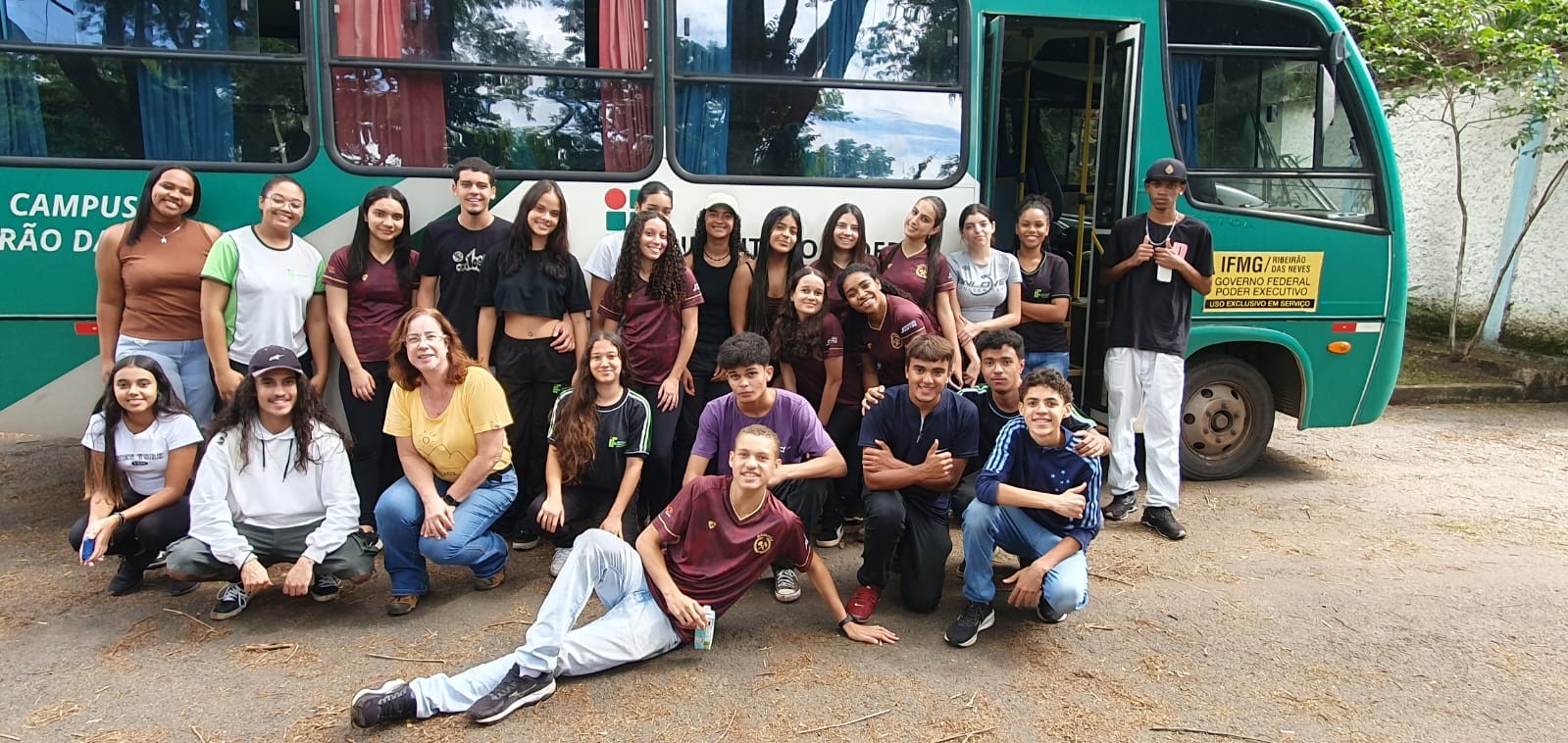 Turma MINE2D3 (Ariana Almeida).jpg